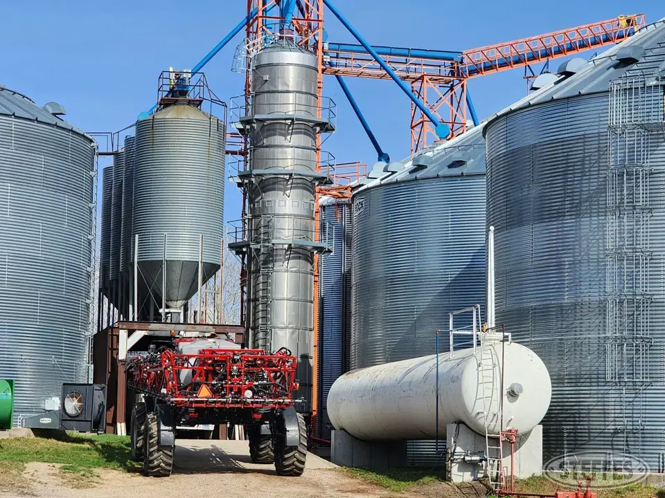 MC 101275 Grain Dryer
