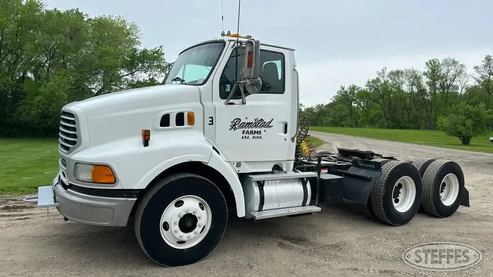 2003 Sterling AT9500 Conventional Truck without Sleeper