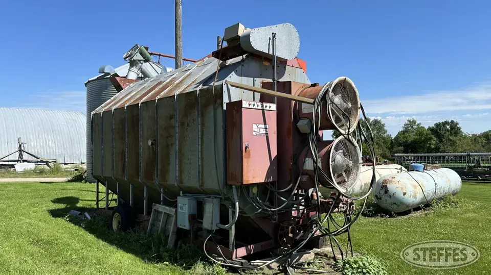 Brock Super B AS-800 Grain Dryer