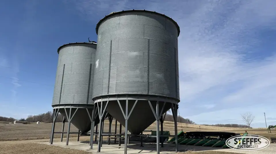 Sioux galvanized bin Hopper Bin