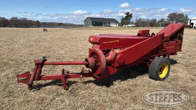 New Holland Hayliner 273