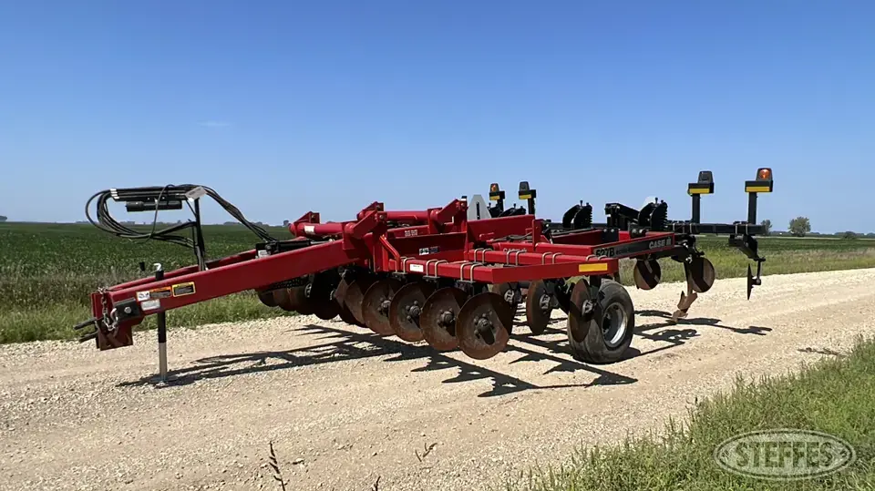 Case IH 527B Ecolo-Tiger Ripper
