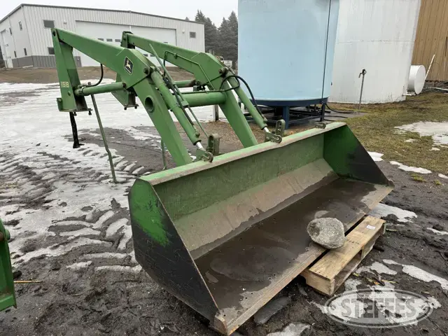John Deere 158