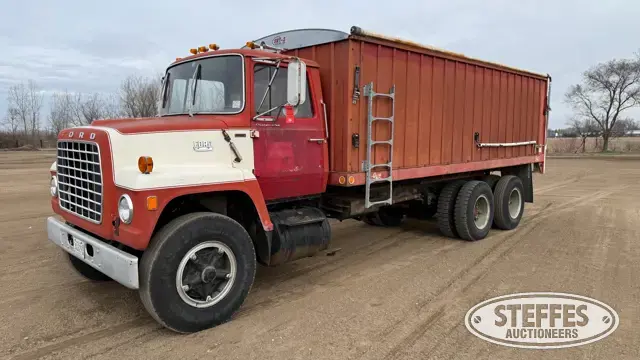 1971 Ford L800