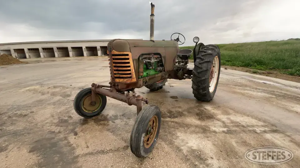 1957 Oliver Super 88 Collectible Show Tractors-Stationary Engine