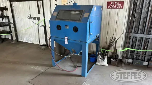 Cyclone blasting system
