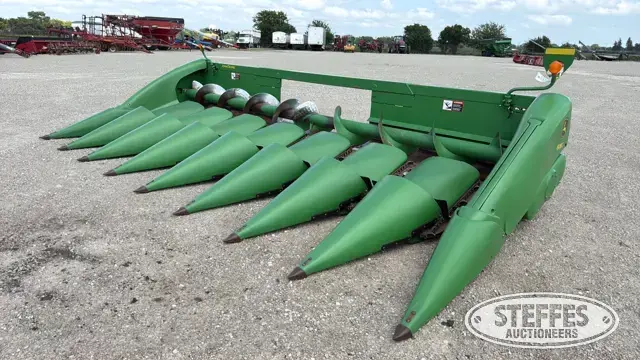 2010 John Deere 608C
