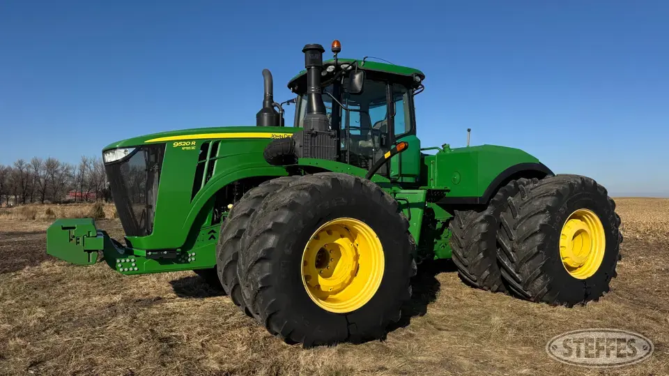 2016 John Deere 9520R 4WD Tractor