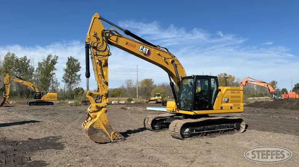 2022 CAT 323 Excavator