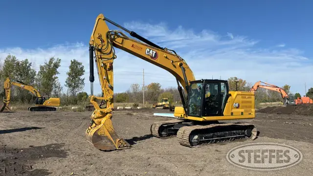 2022 CAT 323