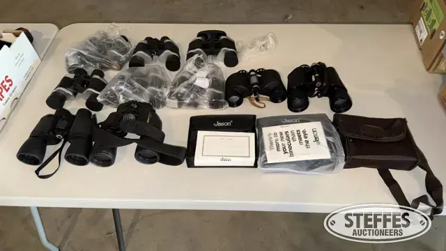 (13) Binoculars