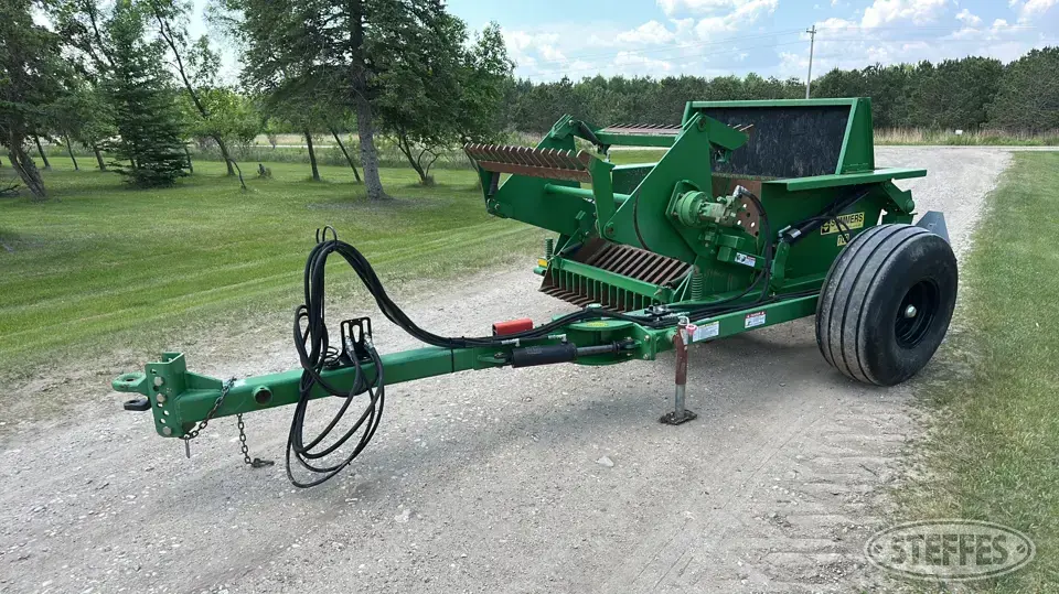2012 Summers 700 Rock Picker