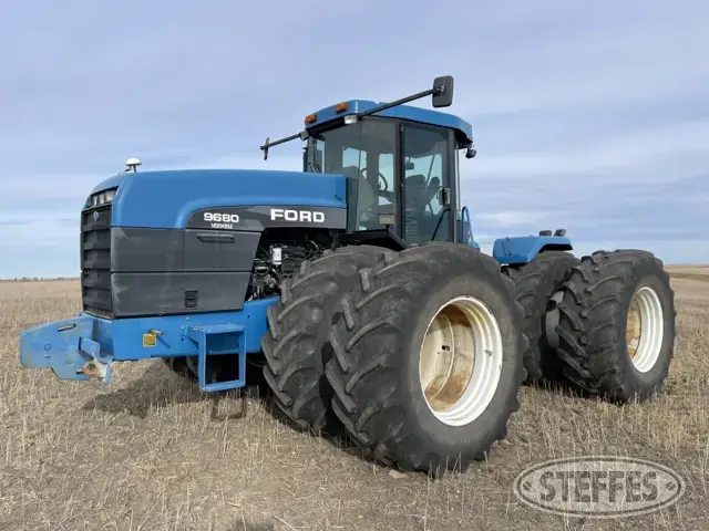 1995 Ford Versatile 9680