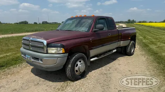 2000 Dodge Ram 3500 Laramie SLT