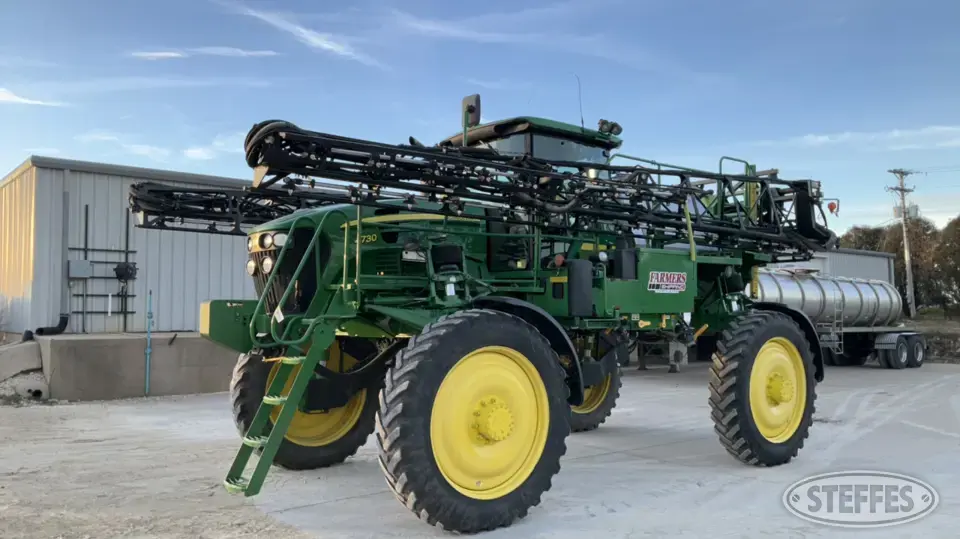 2013 John Deere 4730 Self-Propelled Sprayer