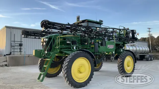2013 John Deere 4730