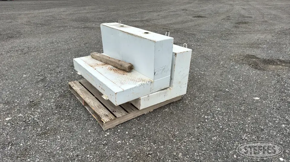 (2) Delta Consolidated 487000 Fuel Tank