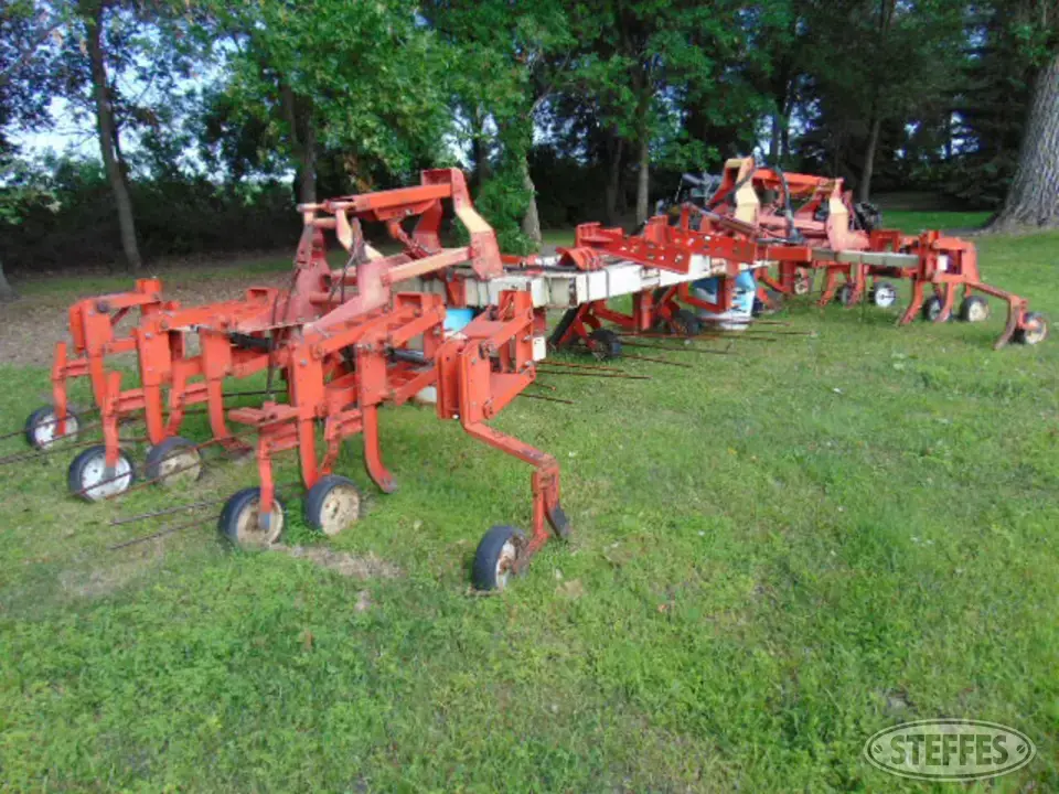Harriston Edible Bean Knifers and Rod Weeder