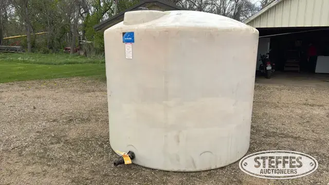 Ace Roto-Mold 1,650 gal. poly tank