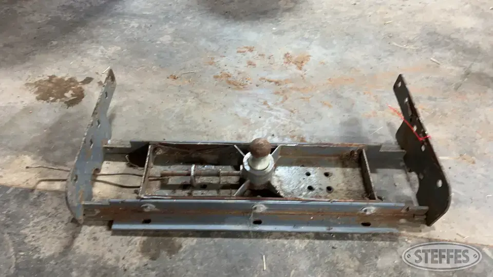 B&W Truck-Trailer Part