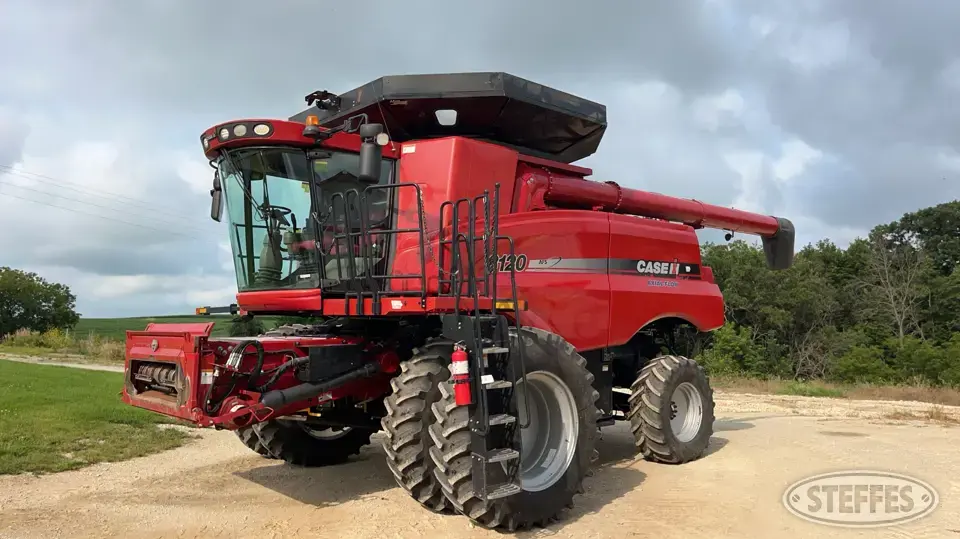 2011 Case IH 8120 Combine