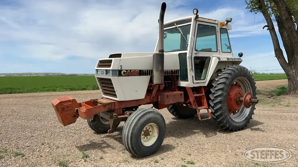 1981 JI Case 2590 2WD Tractor