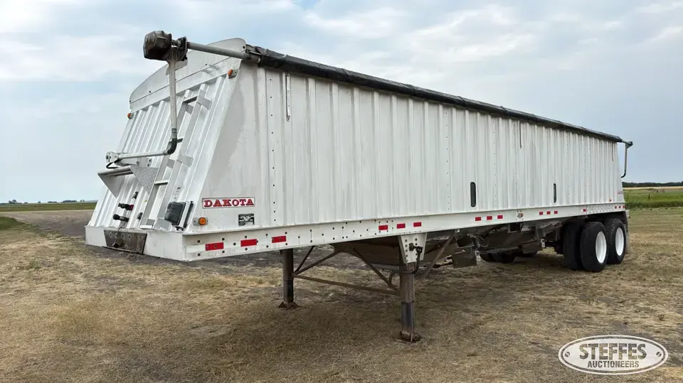 2004 Dakota Hopper Bottom Trailer