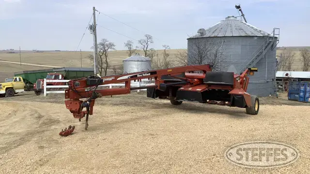 New Holland 1431