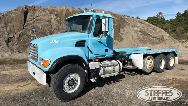 2003 Mack CV513 Granite Bridge