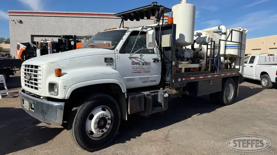 1999 GMC C6500 Specialty Truck