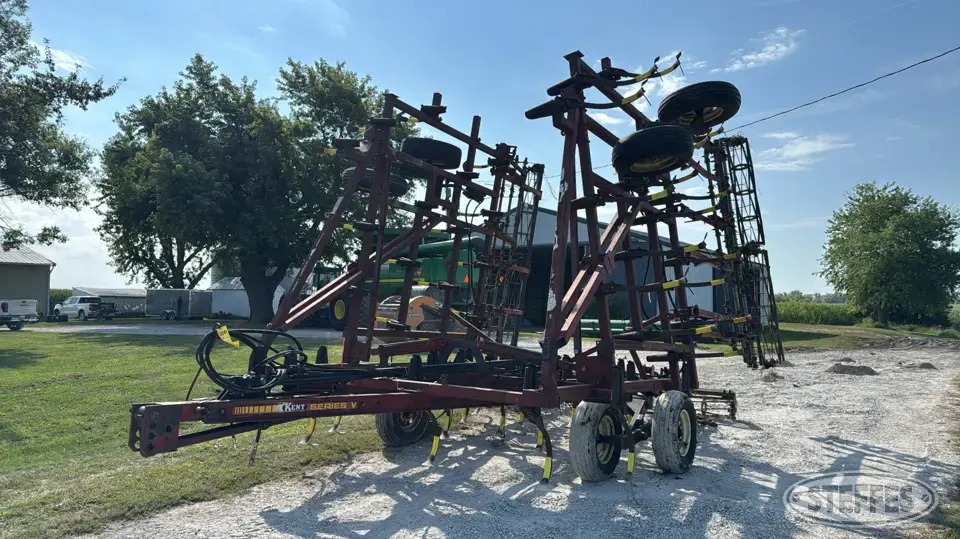 Kent 6330 Field Cultivator