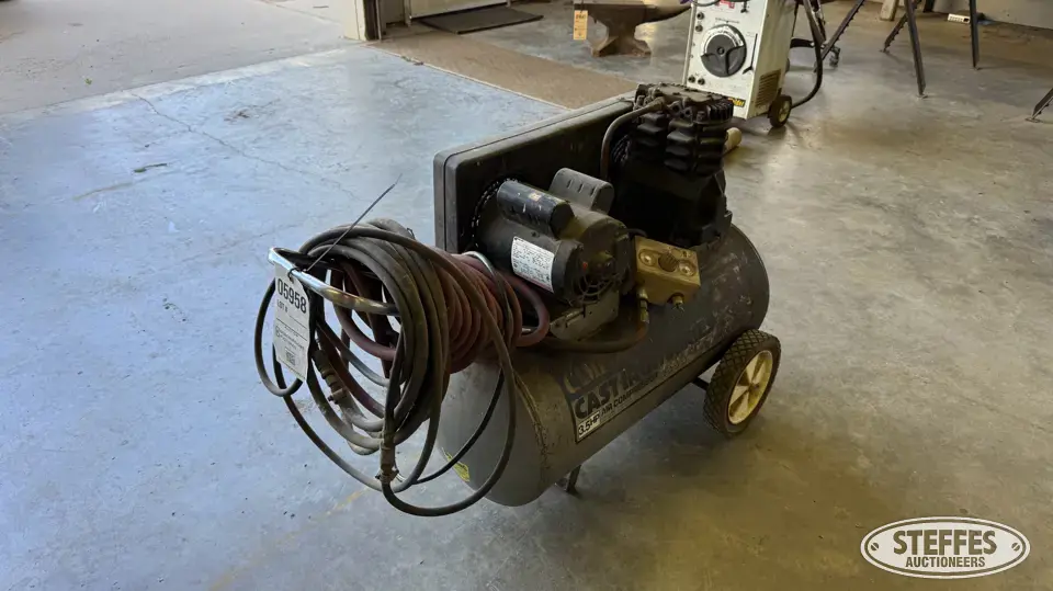 Campbell Hausfeld air compressor Air Tools and Compressor