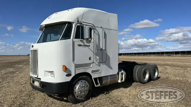 1990 Peterbilt 372