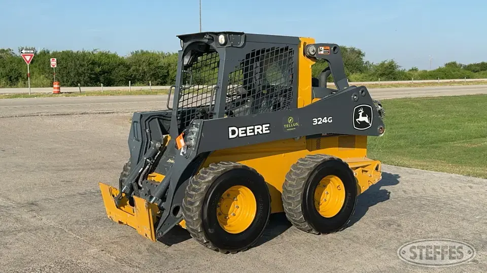 2023 Deere 324G Wheeled Skid Steer