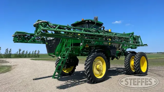 2015 John Deere R4038