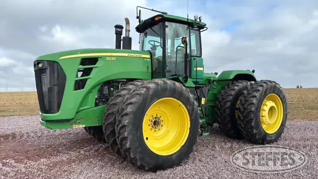 2008 John Deere 9230