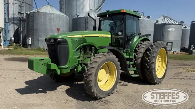 2003 John Deere 8120
