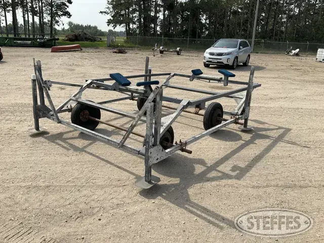 Boat lift