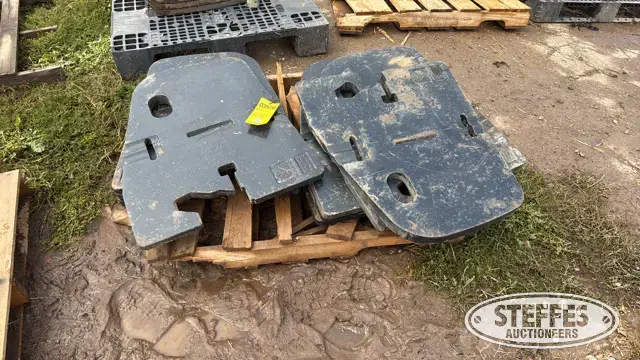 (9) New Holland suitecase weights
