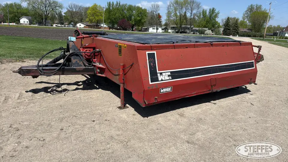 WIC W816C Sugarbeet Defoliator