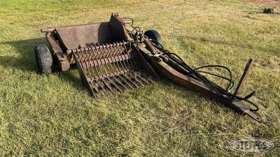 Crown 400 Rock Picker