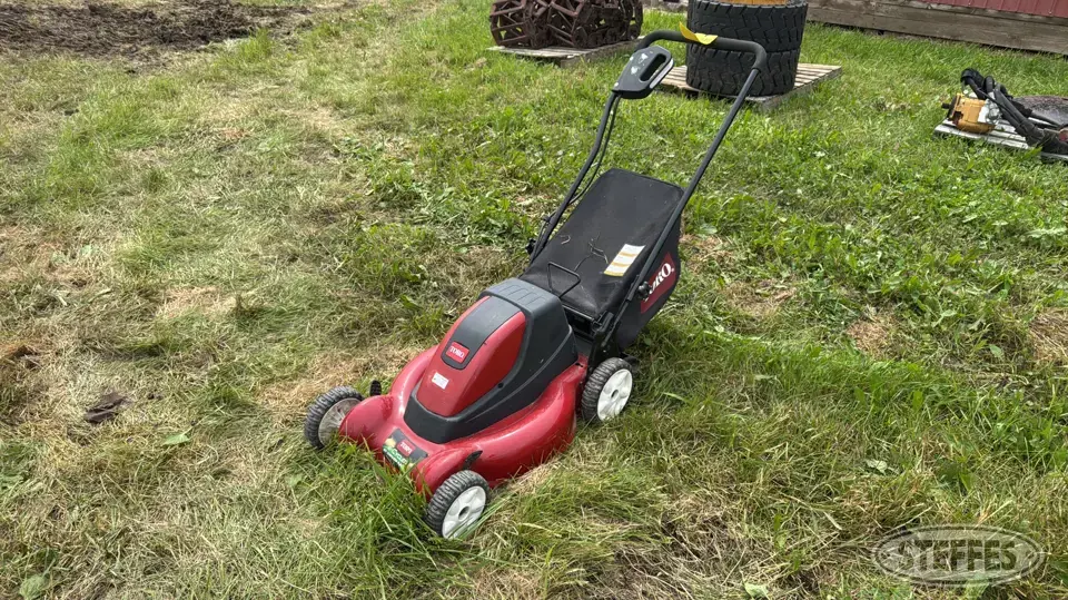 Toro E-Cycle Push Mower