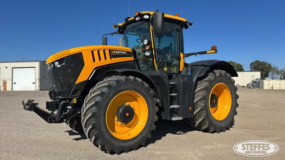2024 JCB Fastrac 8330 iCON MFWD Tractor