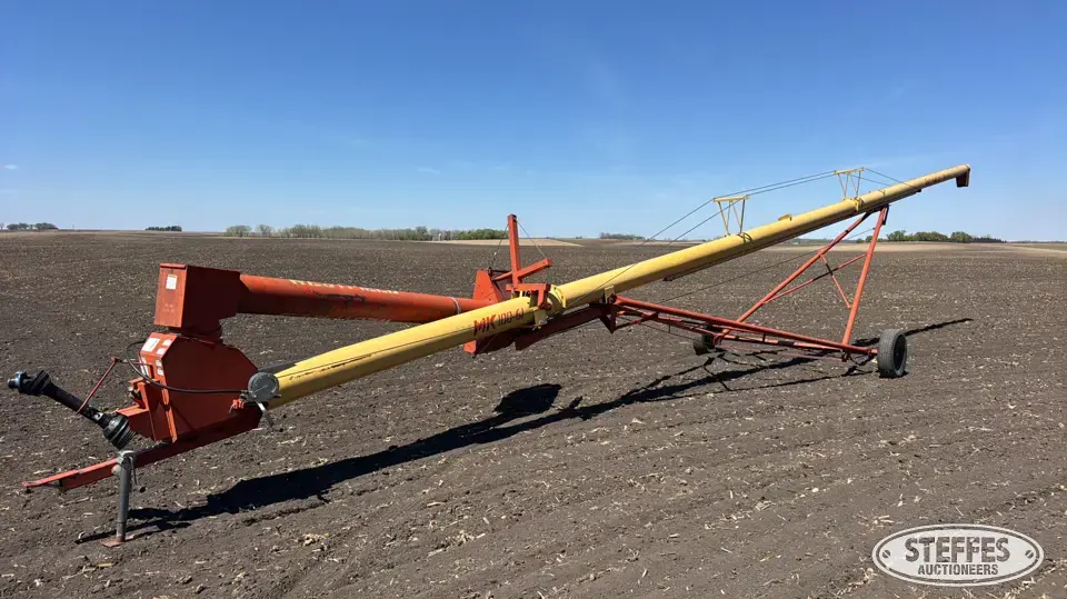 Westfield MK100-61 Swing Hopper Auger