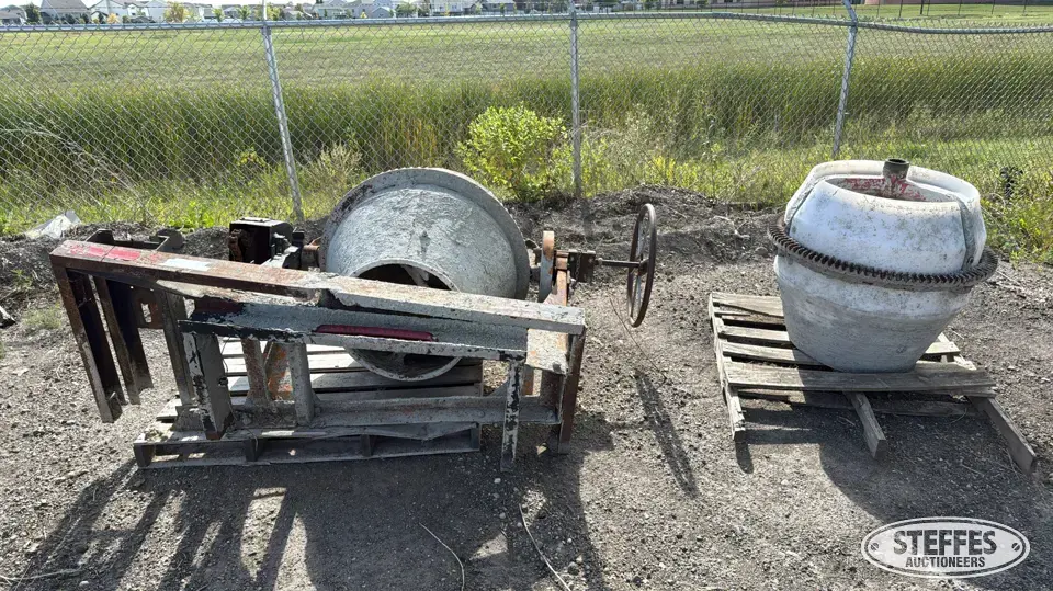 (2) Concrete mixers Concrete Related Item