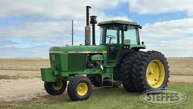1982 John Deere 4840
