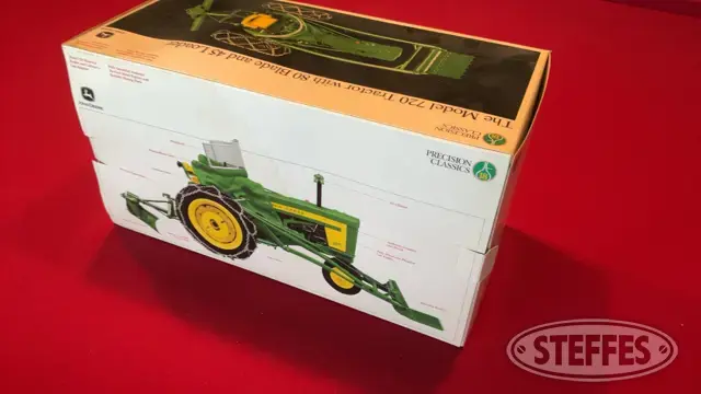 John Deere 720 with 80 Blade and 45 Loader Precision Classics #18