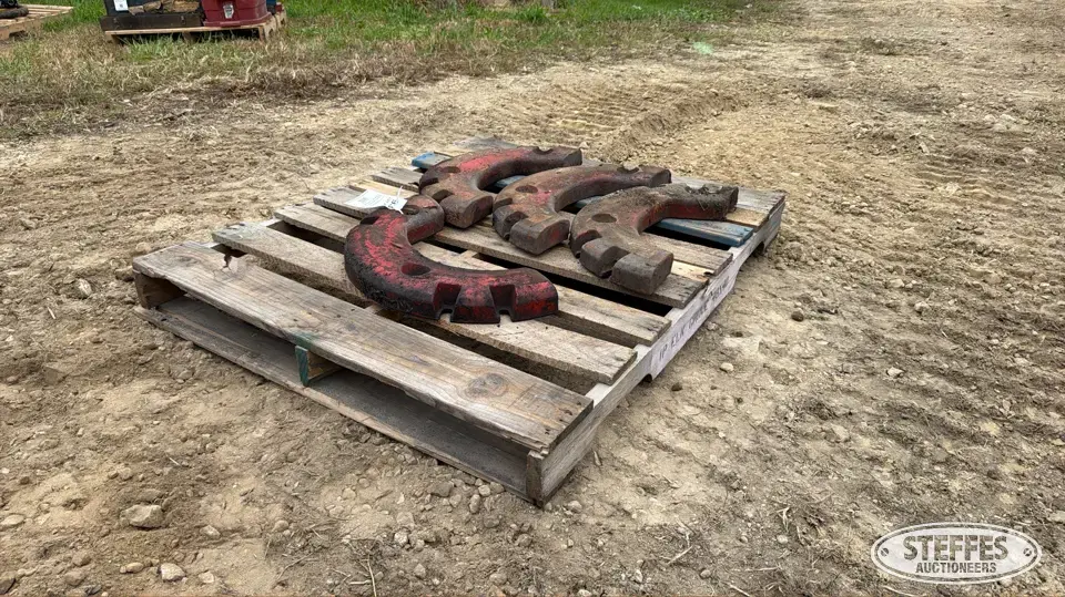 (2) International wheel weights Tractor Part