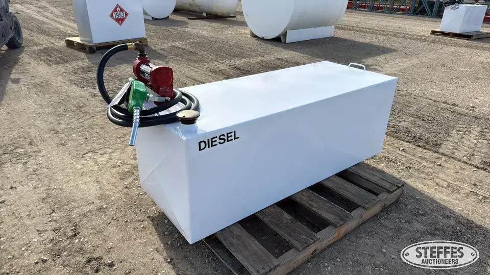 150 gal. fuel tank