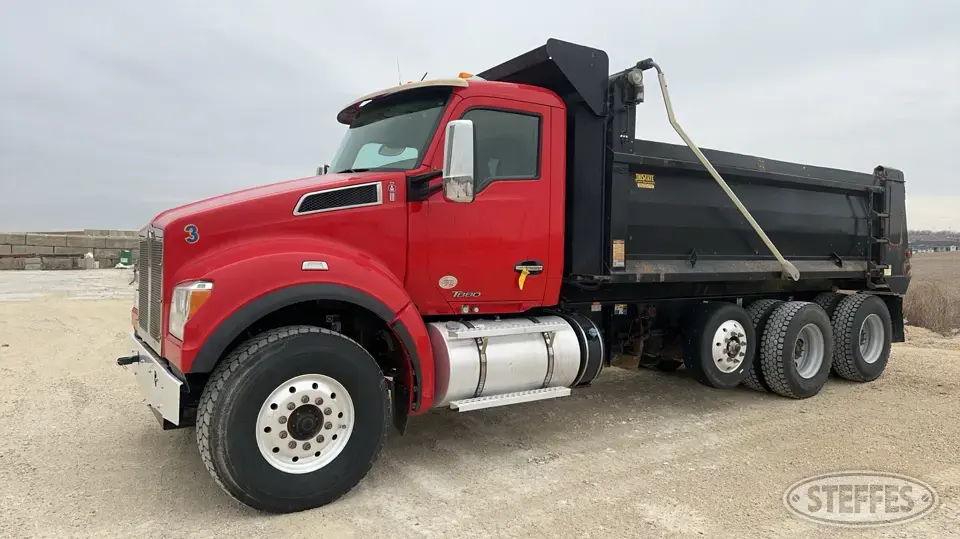 2019 Kenworth T880 Dump Truck